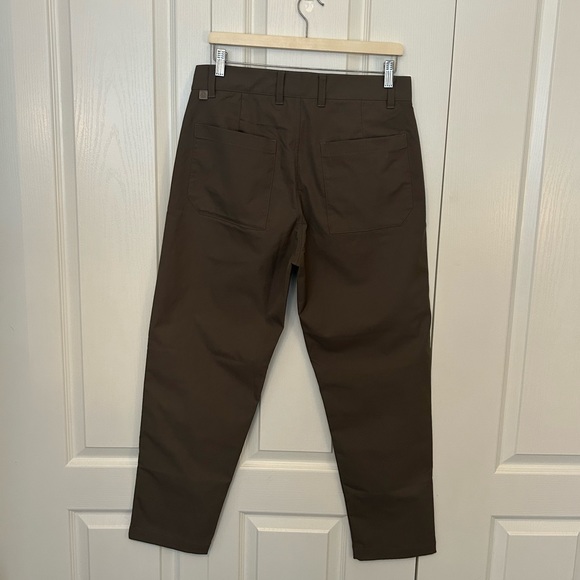 lululemon Relaxed-Tapered Twill Trouser Cropped Sz. 30 - Picture 7 of 11